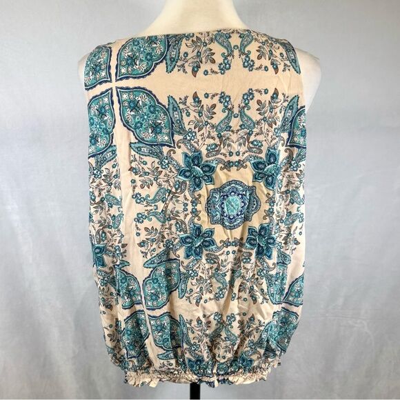 Maurice’s cream and aqua blue boho paisley faux wrap top size 1X - Picture 5 of 8